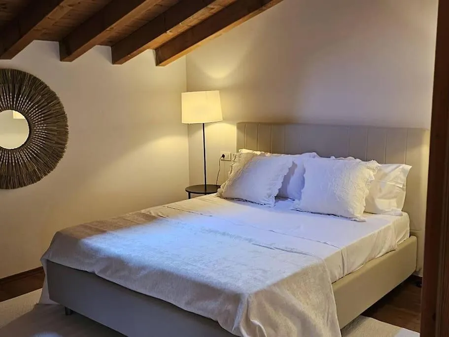 Guest House In Villa Gabrielle Torri Del Benaco