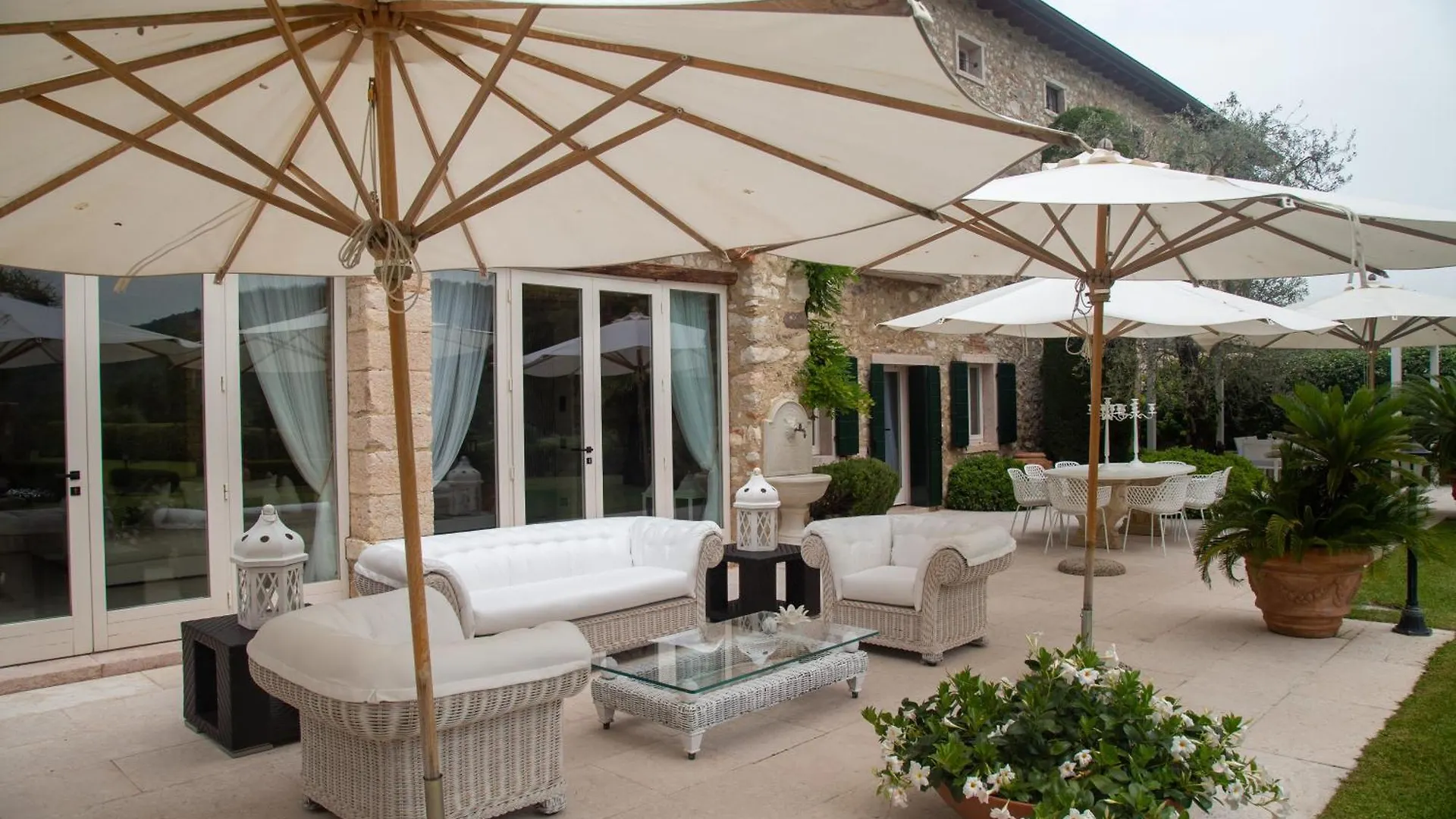Guest House In Villa Gabrielle Torri Del Benaco
