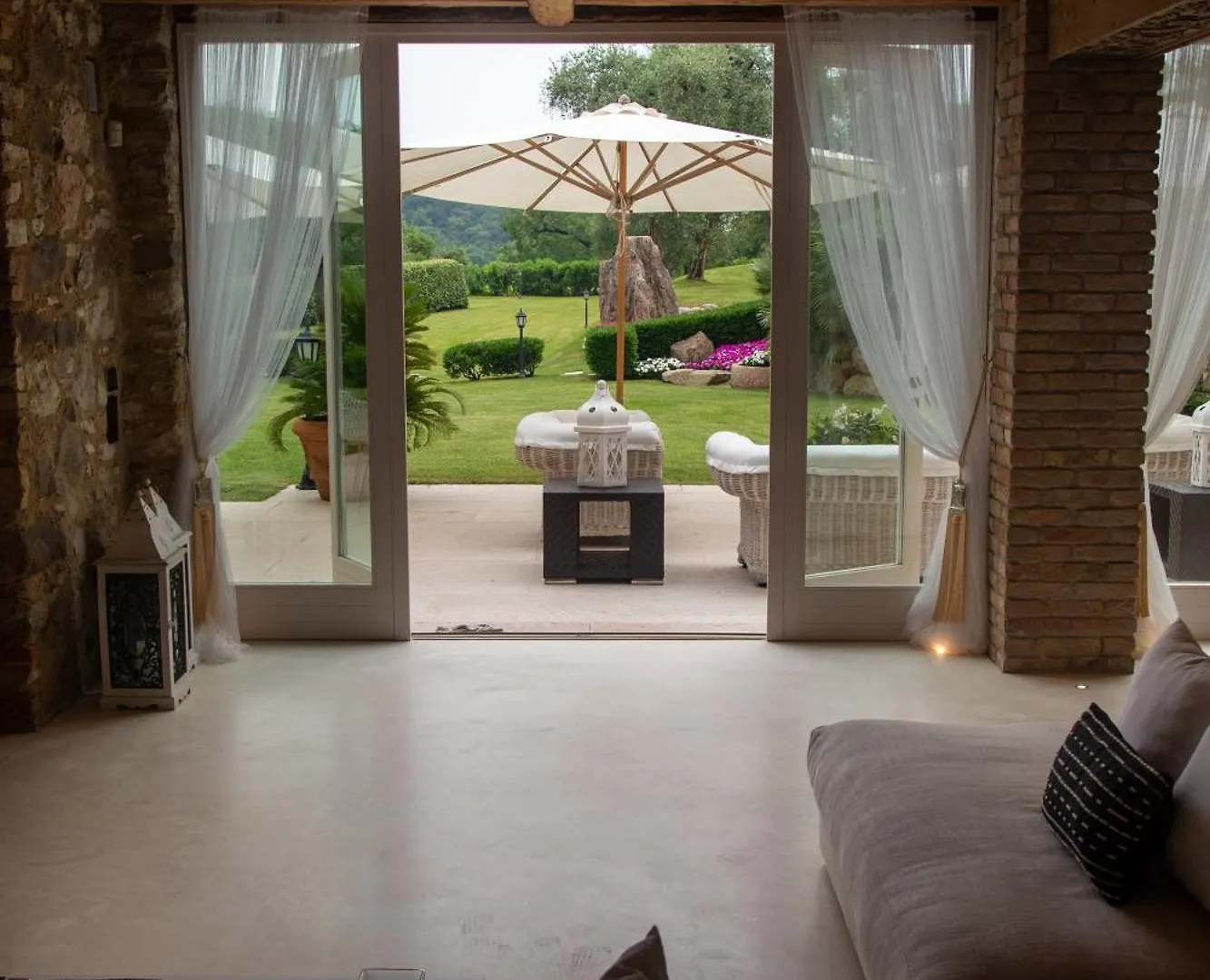 Guest House In Villa Gabrielle Torri Del Benaco