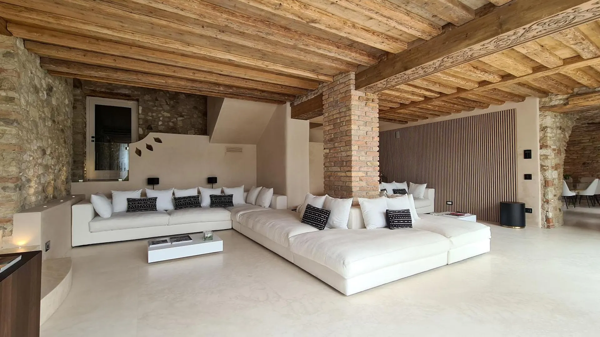 Guest House In Villa Gabrielle Torri Del Benaco