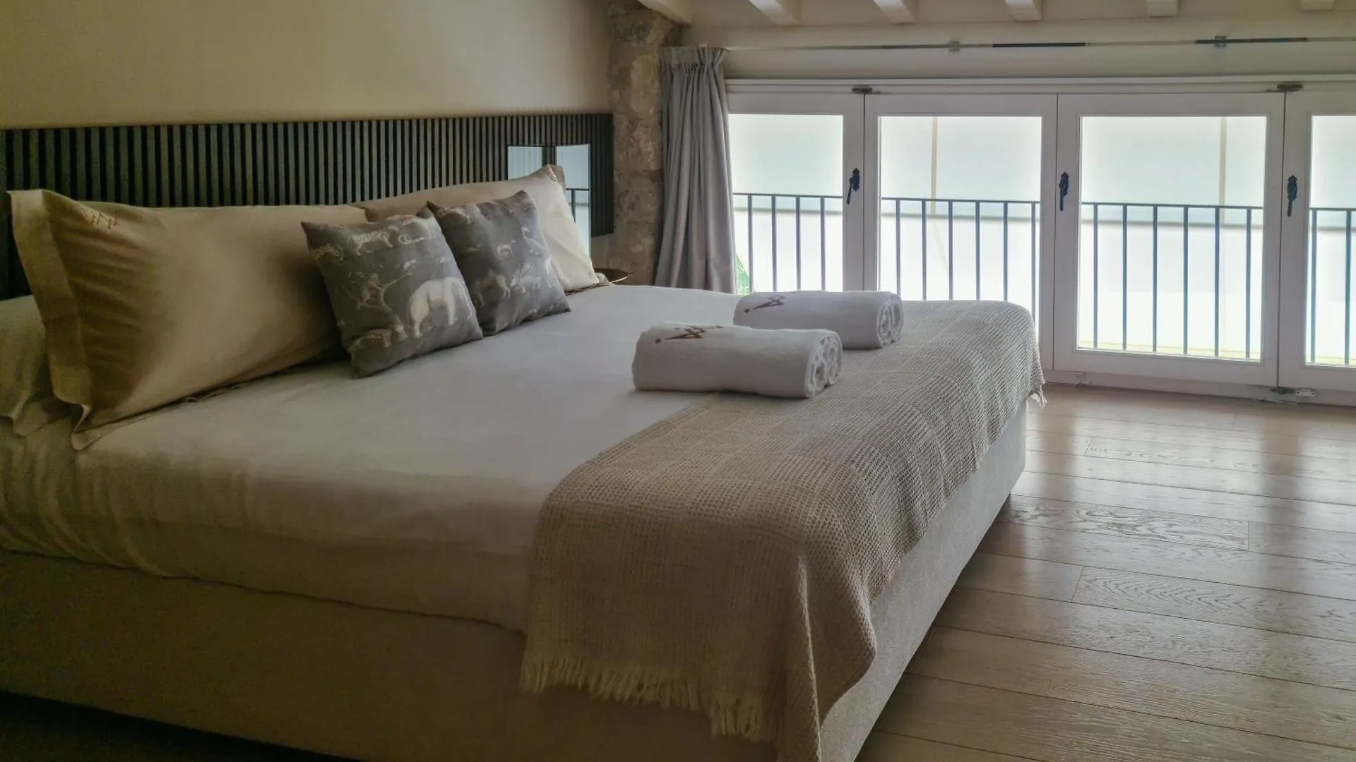 Guest House In Villa Gabrielle Torri Del Benaco
